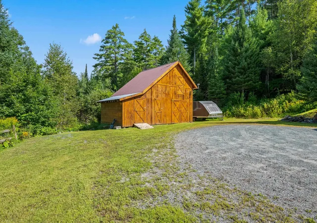 4th image of 131 Blackberry Ln, Littleton, NH 03561 | MLS# 5106350