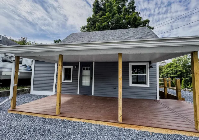 Photo 3 of Single family home for sale at 301 Beech St, Bennington, VT 05201 | MLS# 5106352 | Listing updated on 2026-09-08