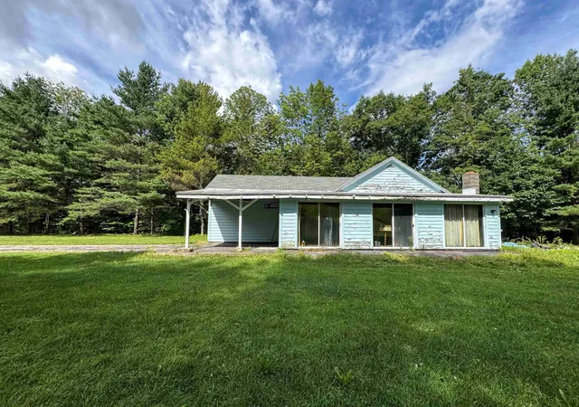 Photo 1 of Single family home for sale at 12 Hurley Ln, Bennington, VT 05201 | MLS# 5106353 | Listing updated on 2026-08-30