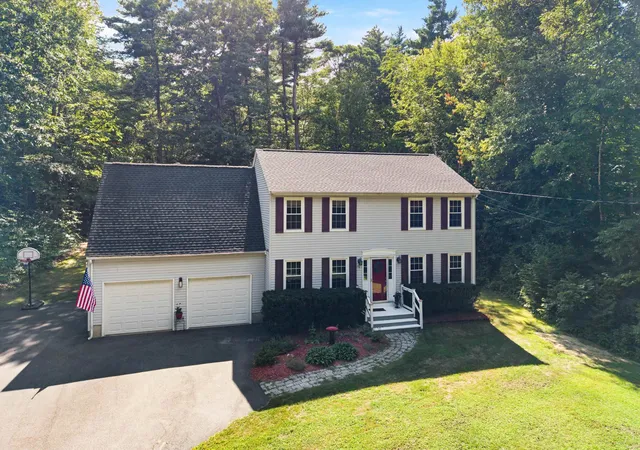 1st image of 70 South Bow Rd, Hooksett, NH 03106 | MLS# 5106354