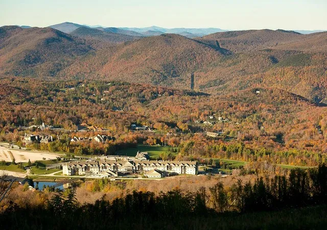 Condo for sale at 228 East Mountain Rd #C GRAND HOTEL 272 I, Killington, VT 05751 | MLS# 5106377