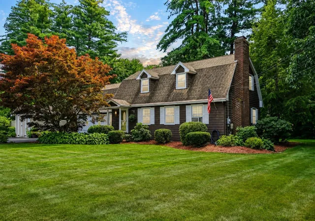 Photo 1 of Sale Pending at 3 Whip Poor Will Dr, Hudson, NH 03051 | MLS# 5106380 | Listing updated on 2026-09-02