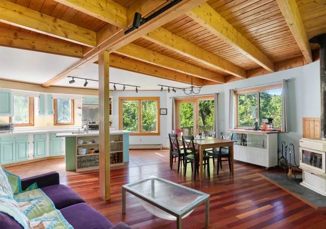 Photo 2 of Single family home for sale at 295 Ten Stones Cir, Charlotte, VT 05445 | MLS# 5106383 | Listing updated on 2026-09-18