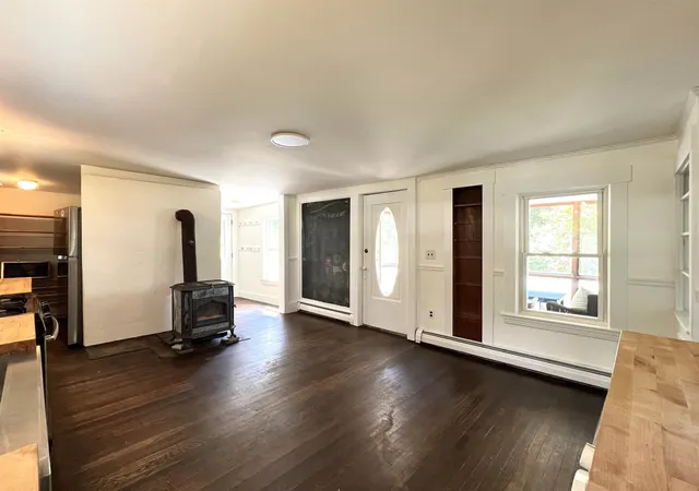 4th image of 10 Pleasant St, Lyme, NH 03768 | MLS# 5106384