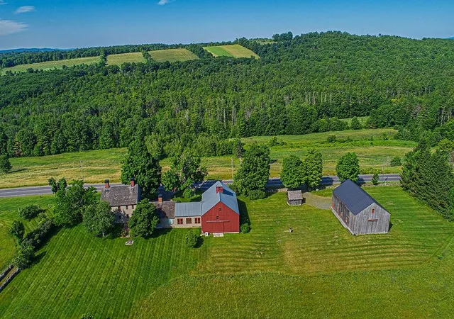 2nd image of 1763 Province Rd, Gilmanton, NH 03237 | MLS# 5106396