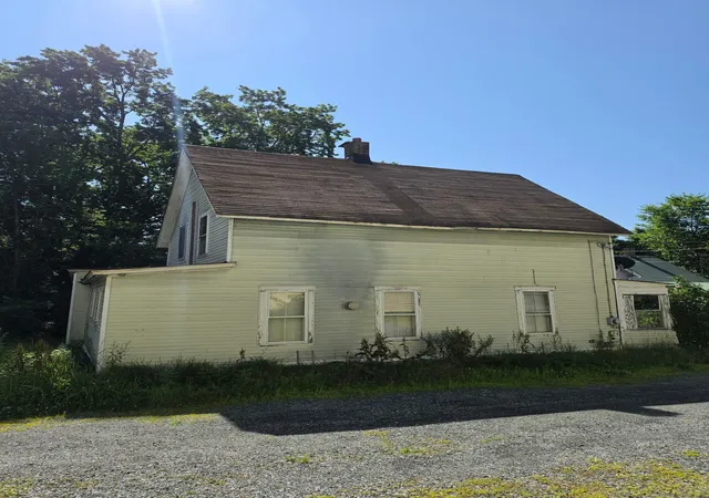 2nd image of 5 Riverside Dr, Enfield, NH 03748 | MLS# 5106405