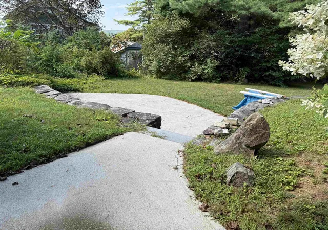 3rd image of 23 Pinnacle Rd, Newport, NH 03773 | MLS# 5106410