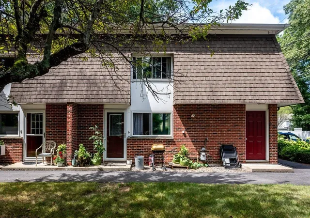 1st image of 777 Middle Rd #6, Portsmouth, NH 03801 | MLS# 5106422