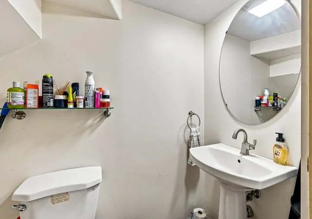 Photo 3 of Townhouse for sale at 777 Middle Rd #6, Portsmouth, NH 03801 | MLS# 5106422 | Listing updated on 2026-08-28