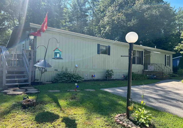 1st image of 49 Limestone Ln, Rochester, NH 03867 | MLS# 5106429