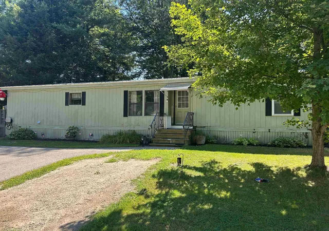 25th image of 49 Limestone Ln, Rochester, NH 03867 | MLS# 5106429