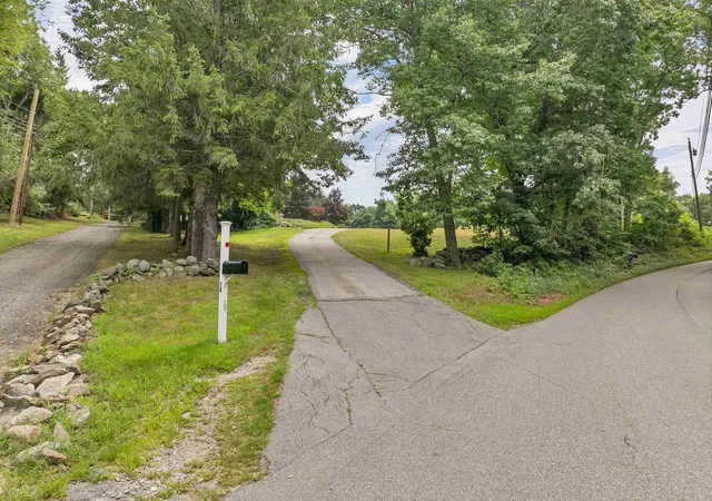 3rd image of 78 Warner Hill Rd, Derry, NH 03038 | MLS# 5106445