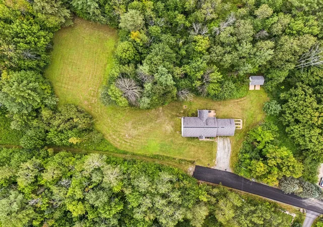 2nd image of 32 Old Granliden Rd, Sunapee, NH 03782 | MLS# 5106446