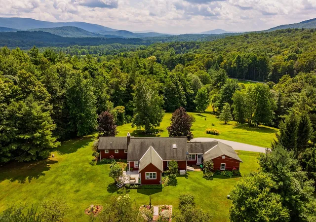 Photo 2 of Single family home for sale at 262 Timber Trail Rd, Shaftsbury, VT 05262 | MLS# 5106454 | Listing updated on 2026-09-02