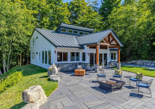 Photo 2 of Single family home for sale at 979 Andover Ridge Rd, Andover, VT 05143 | MLS# 5106455 | Listing updated on 2026-09-07