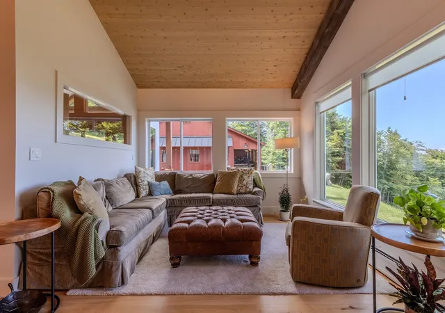 Photo 3 of Single family home for sale at 979 Andover Ridge Rd, Andover, VT 05143 | MLS# 5106455 | Listing updated on 2026-10-05