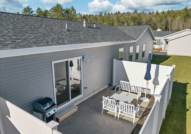 4th image of 79-A Crescent St #90-15-1, Plymouth, NH 03264 | MLS# 5106469