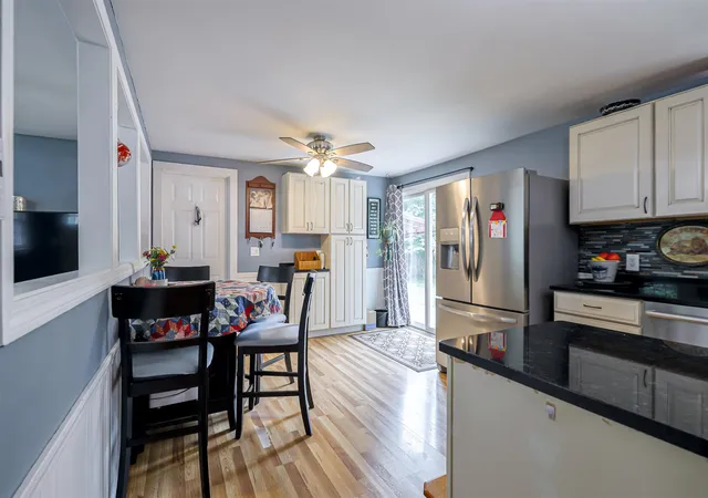 Photo 3 of Sale Pending at 25 Clay St, Merrimack, NH 03054 | MLS# 5106473 | Listing updated on 2026-09-12