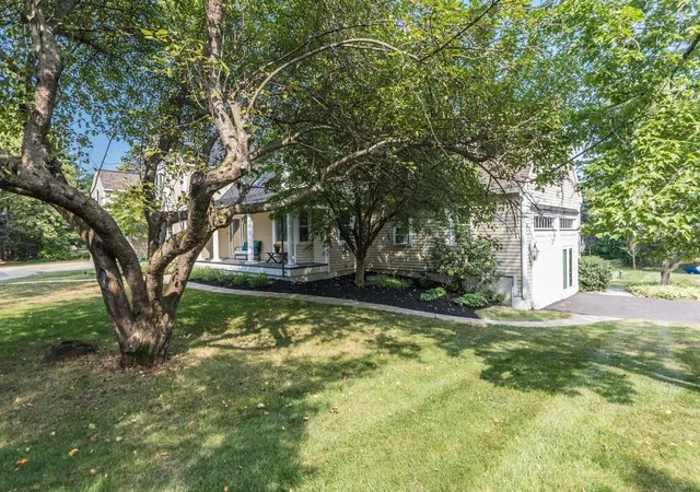 5th image of 4 Long Hill Rd Rd, Stratham, NH 03885 | MLS# 5106475