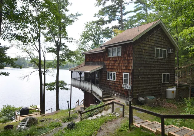 1st image of 19 Hummingbird Ln, Hillsborough, NH 03244 | MLS# 5106476