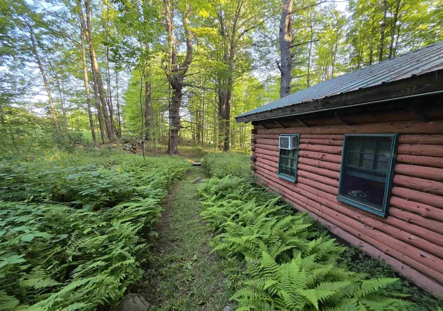 4th image of 135 Little Hill Rd, Webster, NH 03303 | MLS# 5106485