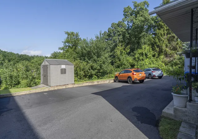 Photo 3 of Townhouse for sale at 24 Blucher St, Manchester, NH 03102 | MLS# 5106525 | Listing updated on 2026-08-31