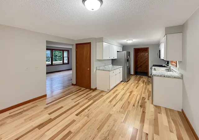 Photo 4 of Sale Pending at 192 East Cobble Hill Rd, Barre Town, VT 05641 | MLS# 5106527 | Listing updated on 2026-08-31