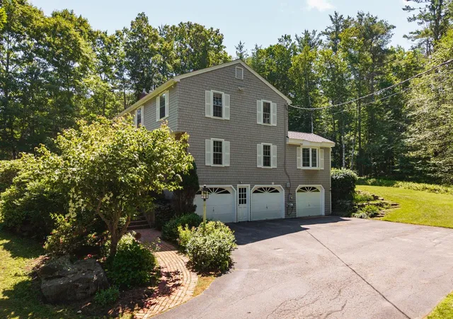 2nd image of 6 Ambler Wy, Durham, NH 03824 | MLS# 5106529