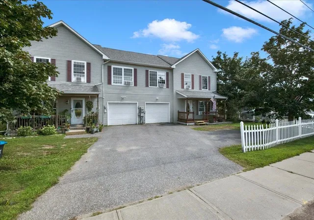 Photo 3 of Townhouse for sale at 38 Middle Rd, Milton, VT 05468 | MLS# 5106533 | Listing updated on 2026-08-25