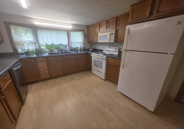 Photo 3 of Single family home for sale at 299 Firehouse Ln, Washington, VT 05675 | MLS# 5106536 | Listing updated on 2026-10-06