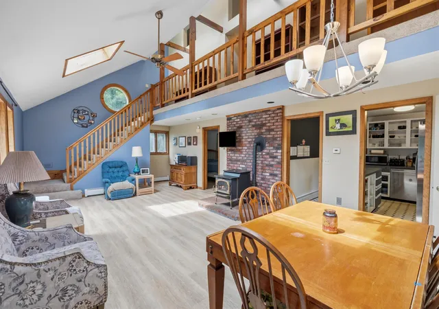 3rd image of 19 Pine Hollow Dr, Londonderry, NH 03053 | MLS# 5106538
