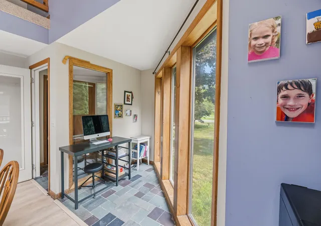 4th image of 19 Pine Hollow Dr, Londonderry, NH 03053 | MLS# 5106538