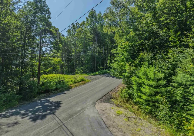 3rd image of 92-29 Birchcroft Dr, Littleton, NH 03561 | MLS# 5106539