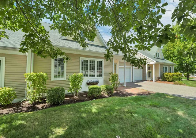 4th image of 16 Abbey Ln, Meredith, NH 03253 | MLS# 5106543