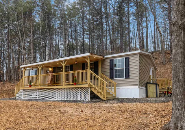 2nd image of 48 Harold Avery Rd, Ashland, NH 03217 | MLS# 5106550