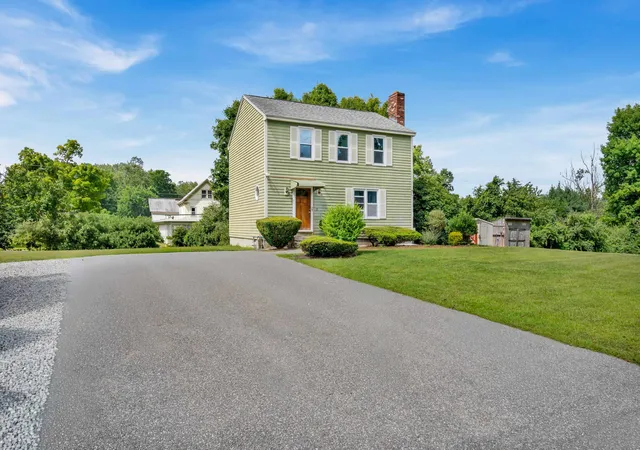 3rd image of 2 Morrison Rd, Windham, NH 03087 | MLS# 5106558