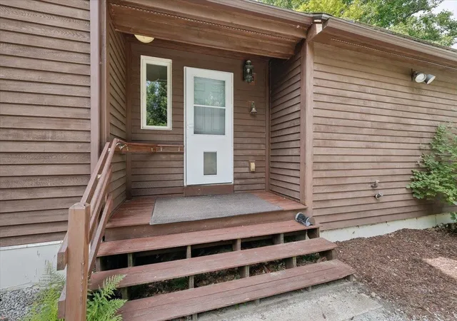 3rd image of 222 Bassett Mill Rd, Hopkinton, NH 03229 | MLS# 5106561