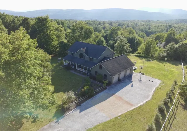 Photo 1 of Single family home for sale at 49 Sherri Ln, Clarendon, VT 05759 | MLS# 5106576 | Listing updated on 2026-09-08