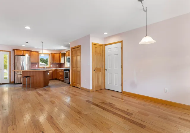 Photo 4 of Single family home for sale at 162 Buttonwood Dr, Brattleboro, VT 05301 | MLS# 5106580 | Listing updated on 2026-08-27