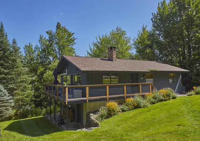Photo 1 of Single family home for sale at 13 Circle View Dr, Dover, VT 05356 | MLS# 5106583 | Listing updated on 2026-08-31
