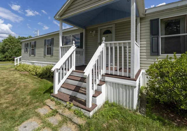 4th image of 955 Calef Hwy, Barrington, NH 03825 | MLS# 5106585