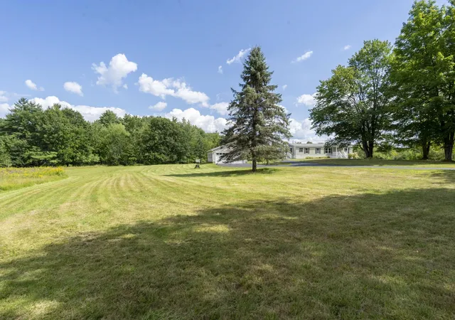 59th image of 955 Calef Hwy, Barrington, NH 03825 | MLS# 5106585