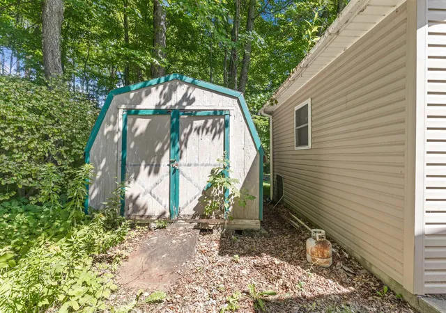 Photo 4 of Manufactured home for sale at 59 Reservoir Rd, Orange, VT 05641 | MLS# 5106590 | Listing updated on 2026-09-10