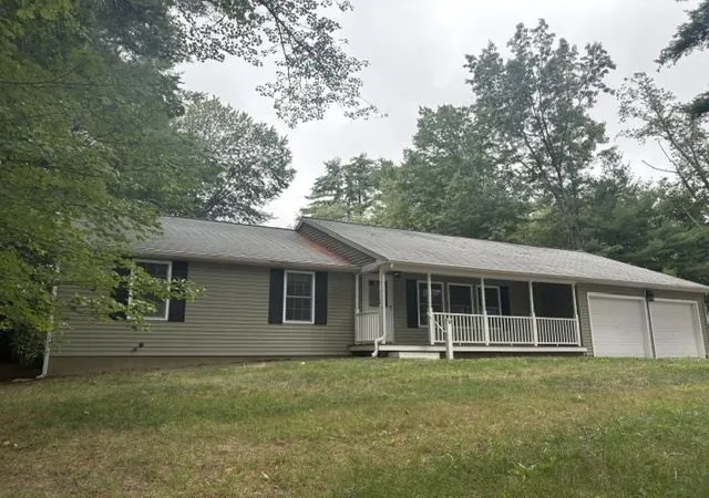 1st image of 8 Woodridge Ln, North Hampton, NH 03862 | MLS# 5106602
