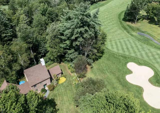 Photo 1 of Townhouse for sale at 807 Murphys Rd #2A, Hartford, VT 05059 | MLS# 5106604 | Listing updated on 2026-09-08