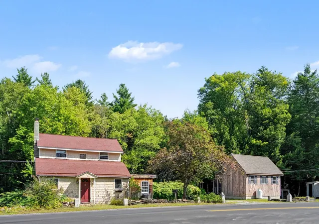 Photo 3 of Single family home for sale at 164 Bennington Rd, Hancock, NH 03449 | MLS# 5106610 | Listing updated on 2026-08-26