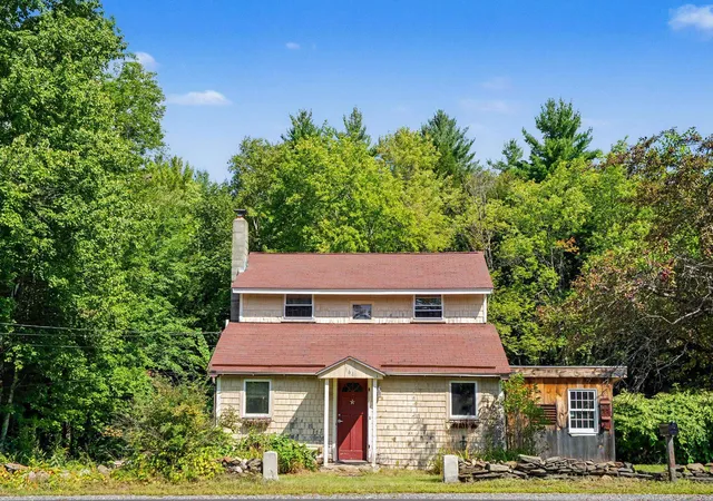 Photo 3 of Single family home for sale at 164 Bennington Rd, Hancock, NH 03449 | MLS# 5106610 | Listing updated on 2026-09-23