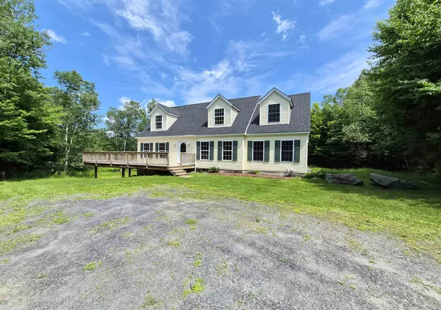 Photo 2 of Single family home for sale at 1576 Ripley Rd, Waterbury, VT 05677 | MLS# 5106614 | Listing updated on 2026-09-18
