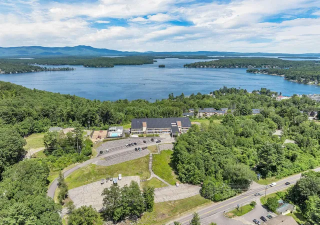 2nd image of 375 Endicott N St #402, Laconia, NH 03246 | MLS# 5106621
