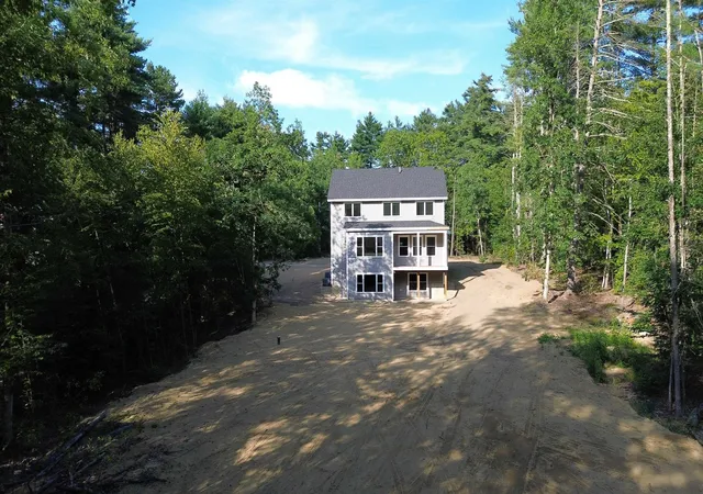 2nd image of 18 Lee Rd, Barrington, NH 03825 | MLS# 5106622